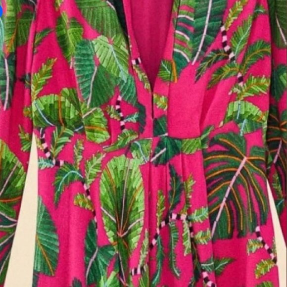 BRAND NEW! $260 FARM RIO Red Dream Garden Long Sleeve MAXI DRESS Size M - Picture 4 of 6